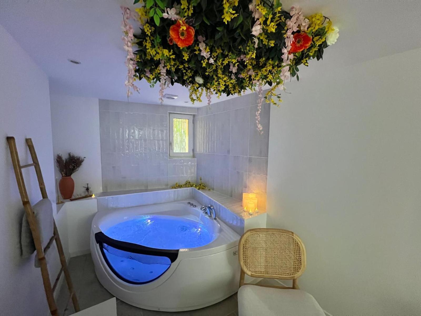 Charmante Escapade Apartment